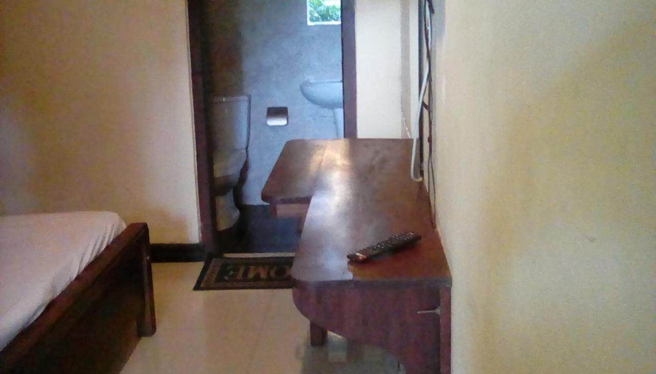Leaf Guest House Gampola Buitenkant foto