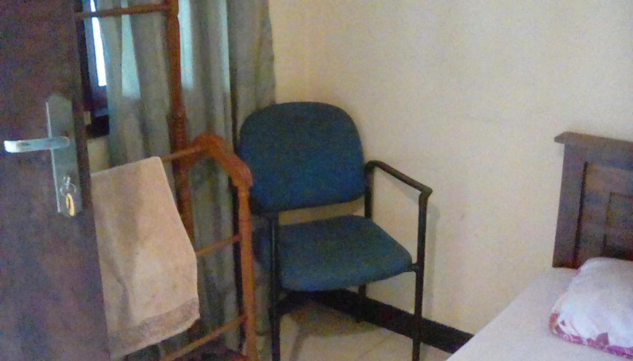 Leaf Guest House Gampola Buitenkant foto