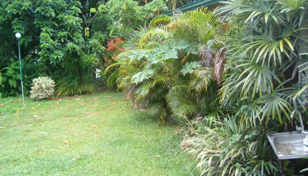 Leaf Guest House Gampola Buitenkant foto