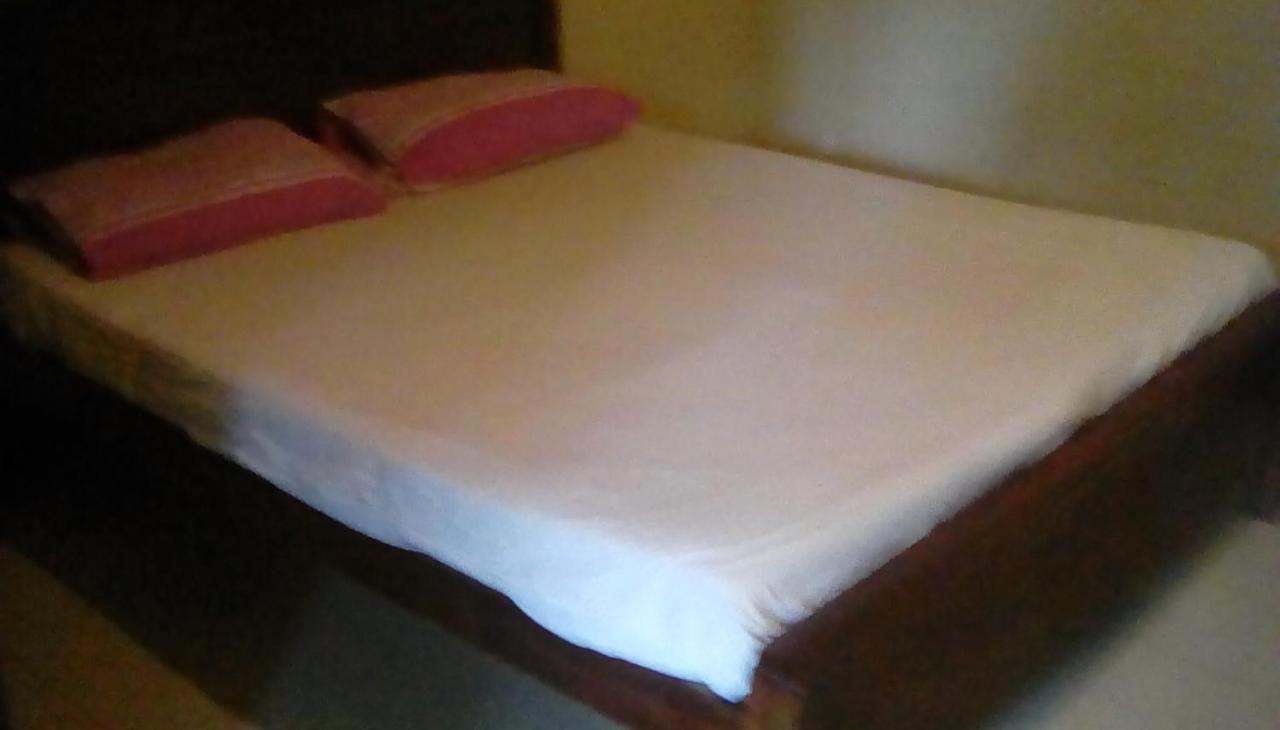 Leaf Guest House Gampola Buitenkant foto