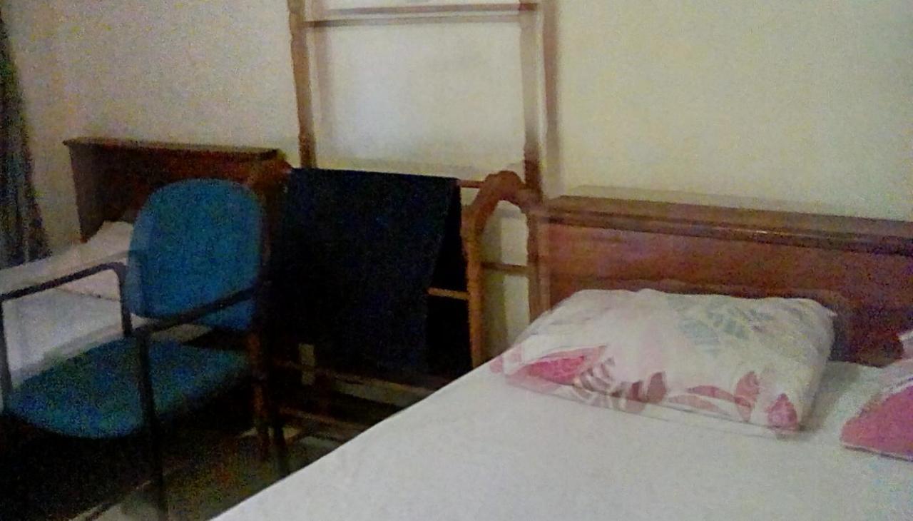 Leaf Guest House Gampola Buitenkant foto